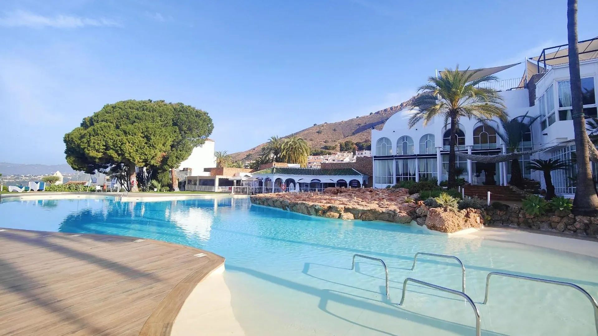 Ap417 Los Mandarinos Nerja 0*,  Espagne